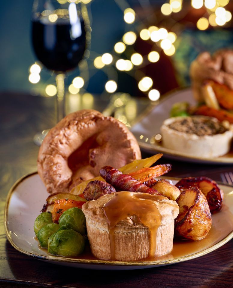 Lunch & Dinner at The Old Irish Harp in Aldridge